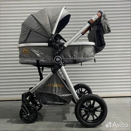 Коляска для новорождённых