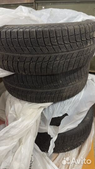 Michelin X-Ice XI3 205/55 R16 94H