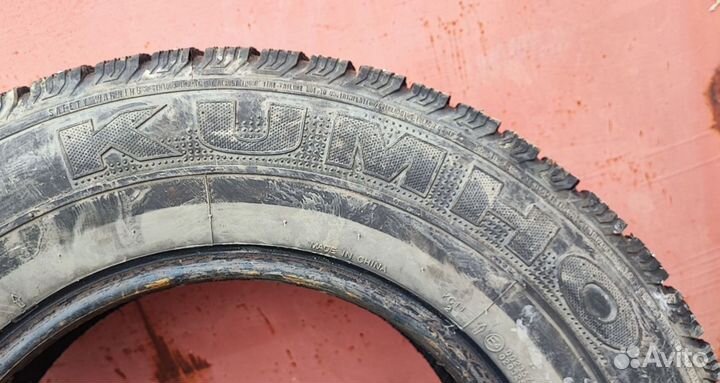 Kumho Power Grip KC11 215/70 R15 C