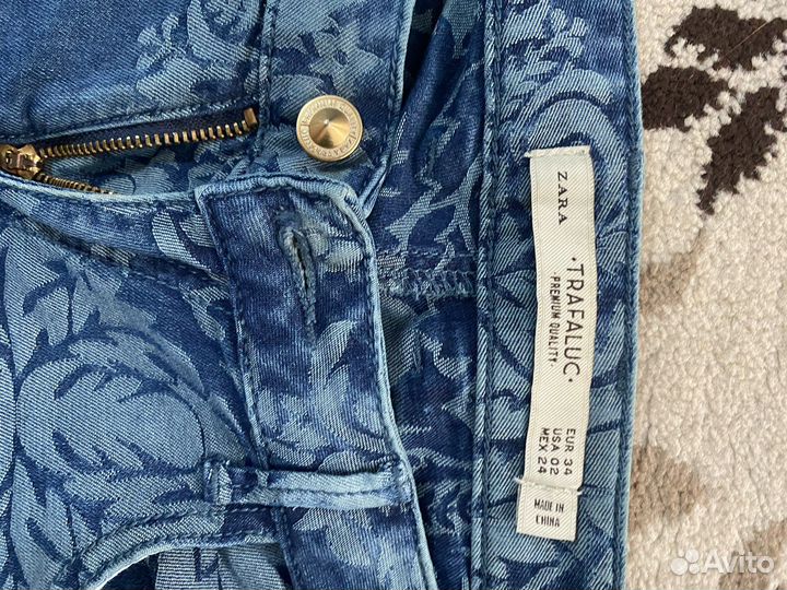Джинсы zara