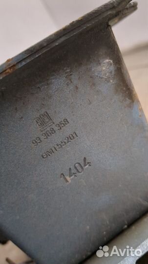 Усилитель бампера Opel Meriva, 2004