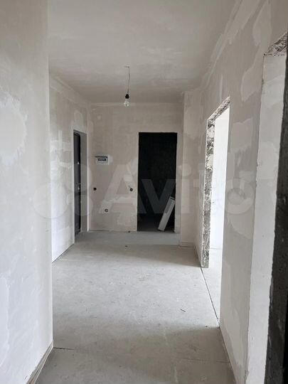 2-к. квартира, 64 м², 9/10 эт.