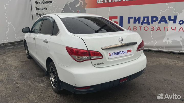 Щит опорный задний левый Nissan Almera (G15) 44030