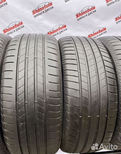 Bridgestone Turanza T005 225/55 R17