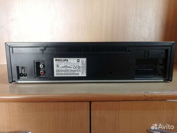 Видеомагнитофон