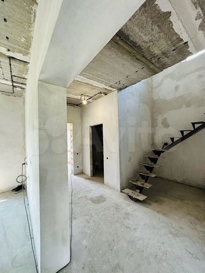 Дом 181 м² на участке 10 сот.