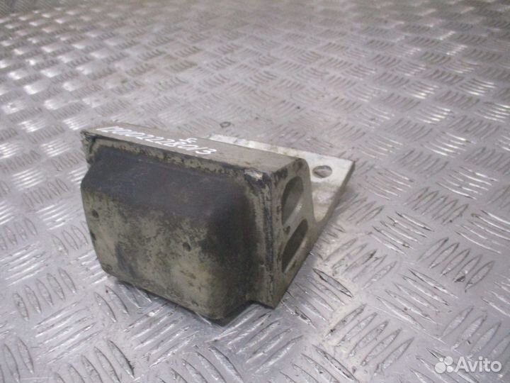 Отбойник задней рессоры Scania 1370141