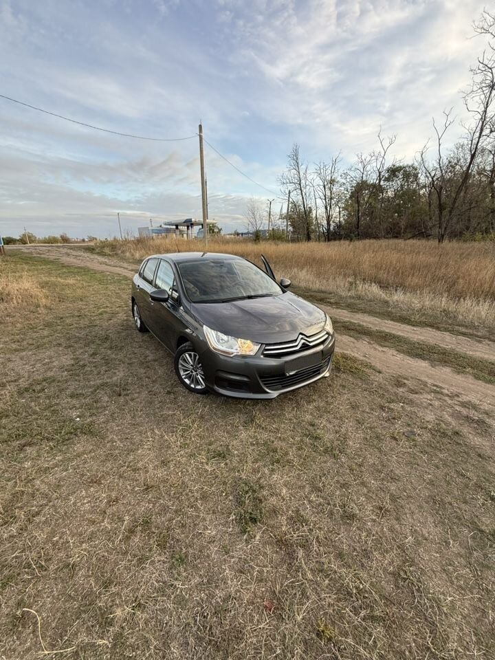 Citroen C4: фото из отзыва