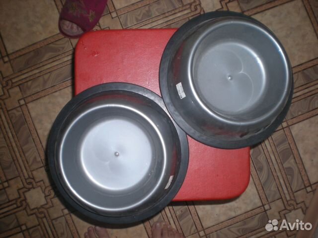 Чашки для корма животным