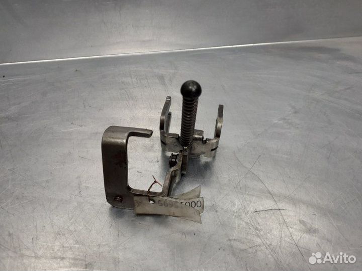 Вилка включения передачи Volkswagen Golf Iv/Bora