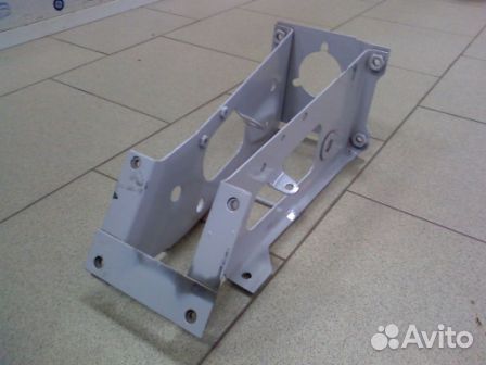 Кронштейн педалей сцепл и торм 3307