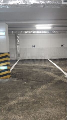 Машиноместо, 16 м²