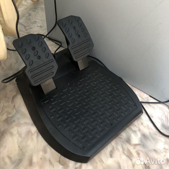 Thrustmaster T150 force feedback