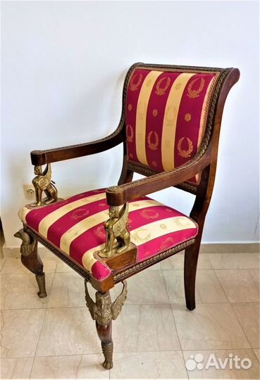 Антикварное кресло 19 век