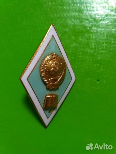 Нагрудные знаки