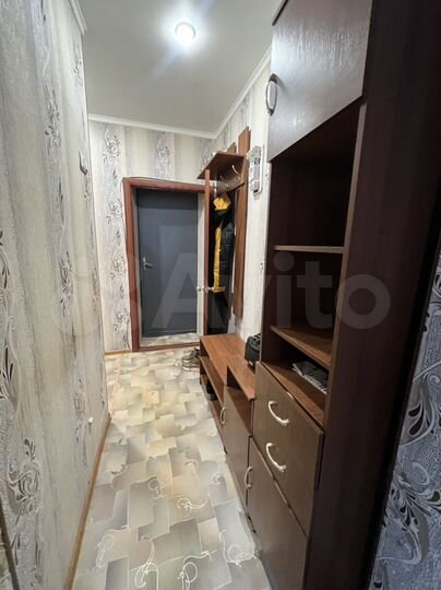 2-к. квартира, 45 м², 3/3 эт.