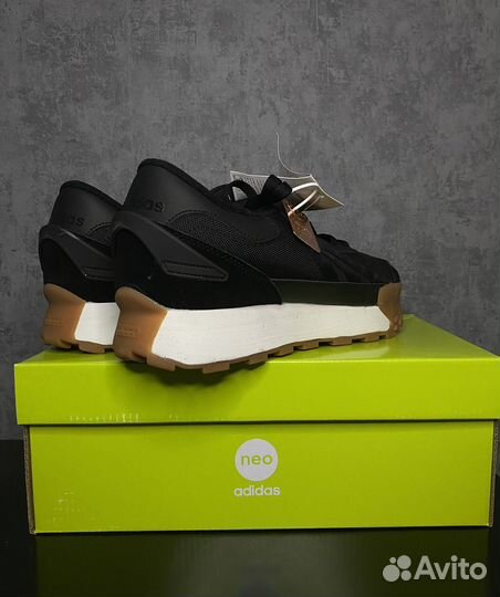 Кроссовки Adidas новинка