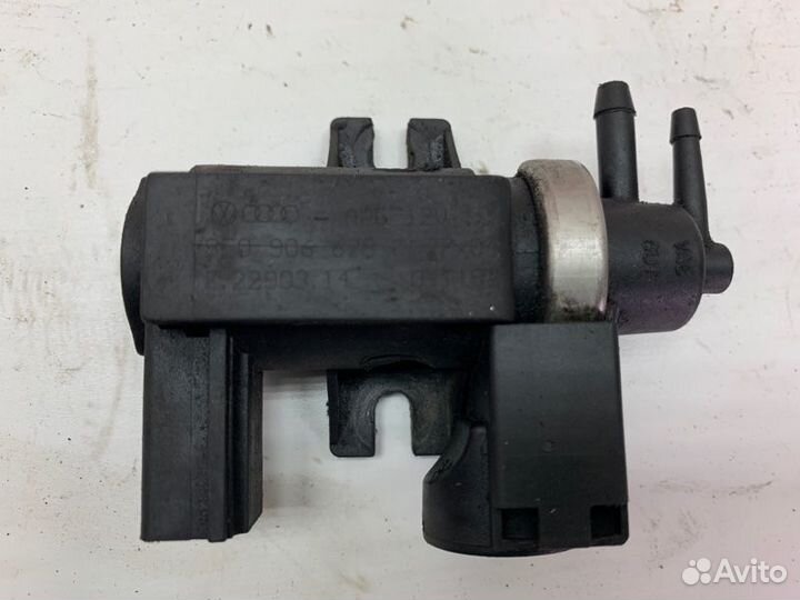 Клапан электромагнитный Audi A4 седан AVF 2004