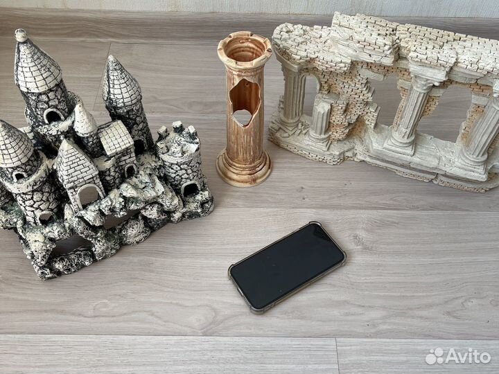 Игрушка замок для аквариума