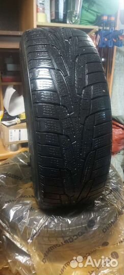 Kumho I'Zen KW31 235/60 R18 107