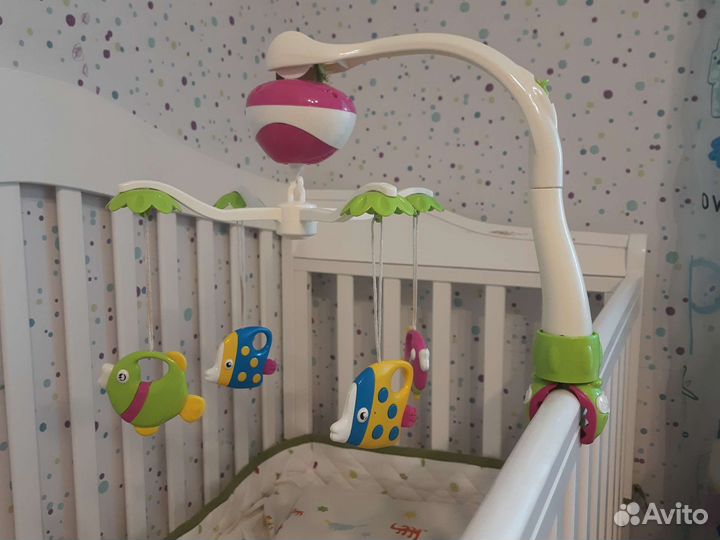Мобиль для детской кроватки