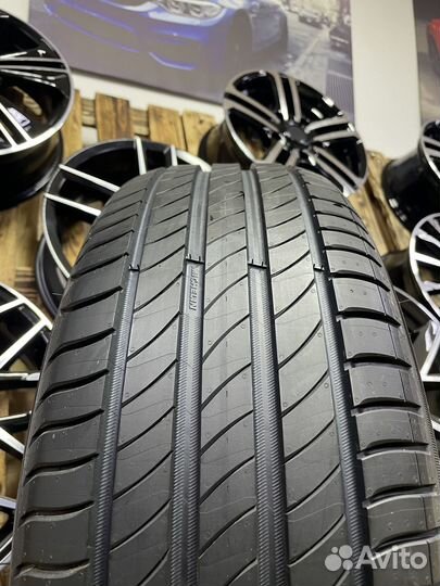 Michelin Primacy 4 235/55 R18 100V