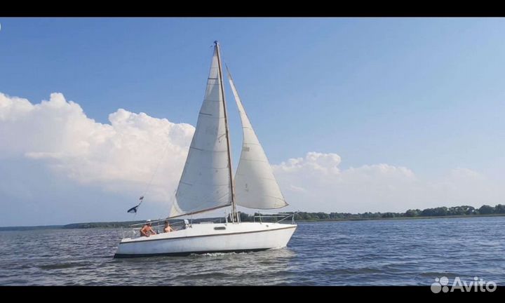 Прогулки, фотосессии на моторно-парусном судне