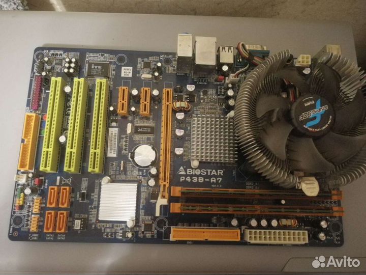 Материнская плата в сборе с процессором