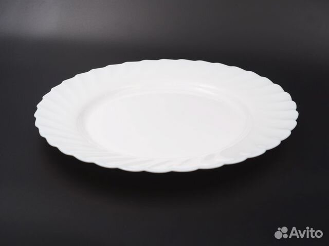 Тарелка обеденная Luminarc 