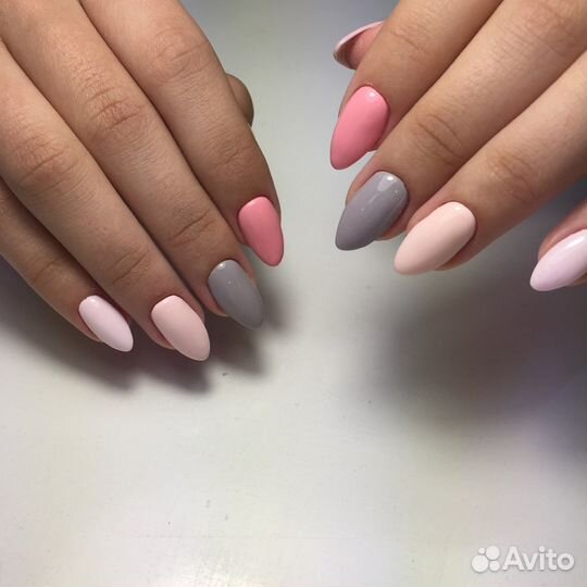 Маникюр педикюр