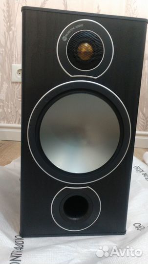Monitor Audio Bronze Black Oak
