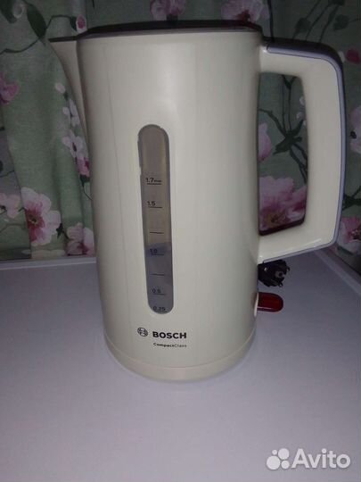 Чайник электрический Bosch TWK3A017 новый