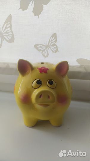 Копилка свинья