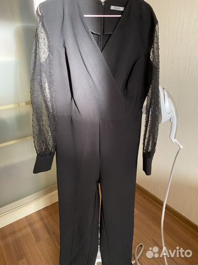 Комбинезон женский нарядный 48