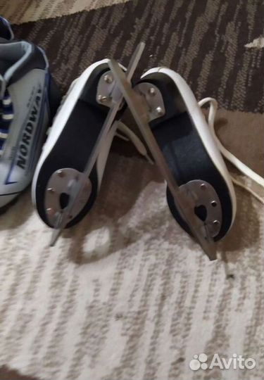 Коньки фигурные