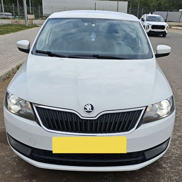 Skoda Rapid 1.4 AMT, 2015, 185 300 км