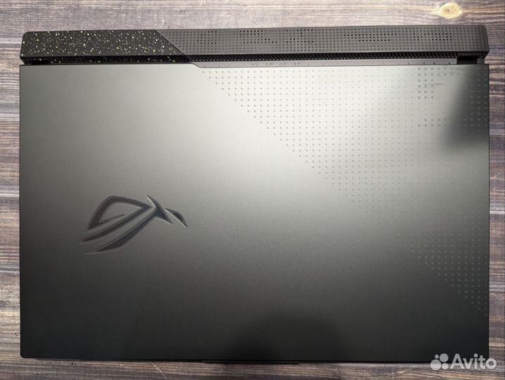 Asus Rog Strix G17, 7845hx, 4060, 16gb, 1tb