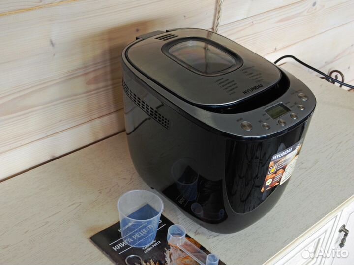 Хлебопечка hyundai hybm-P0112 новая