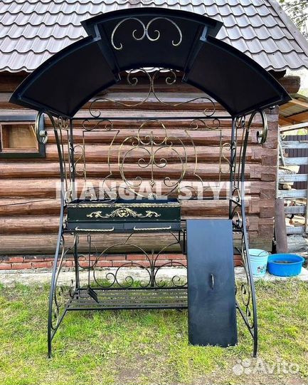 Мангал с крышей