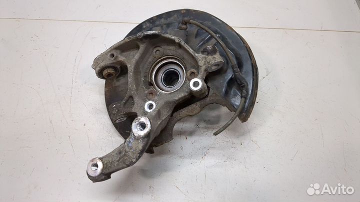 Ступица (кулак, цапфа) правая задняя Volkswagen Golf 7