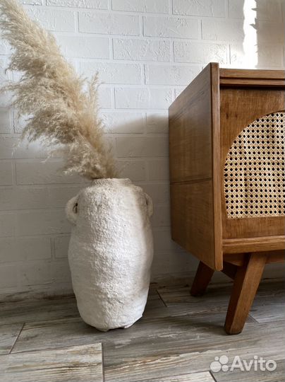 Напольная ваза из папье-маше