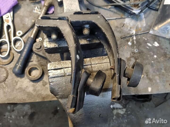 Опоры багажника