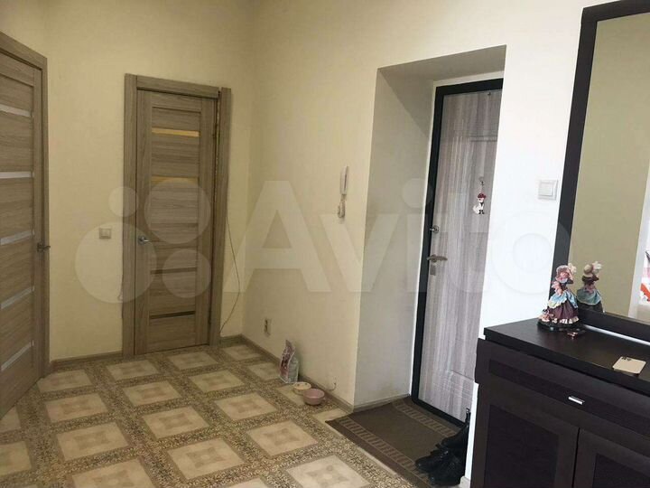 2-к. квартира, 73 м², 8/8 эт.