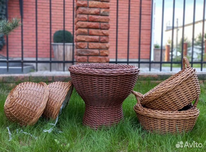 Кашпо и вазоны для цветов из полиротанга