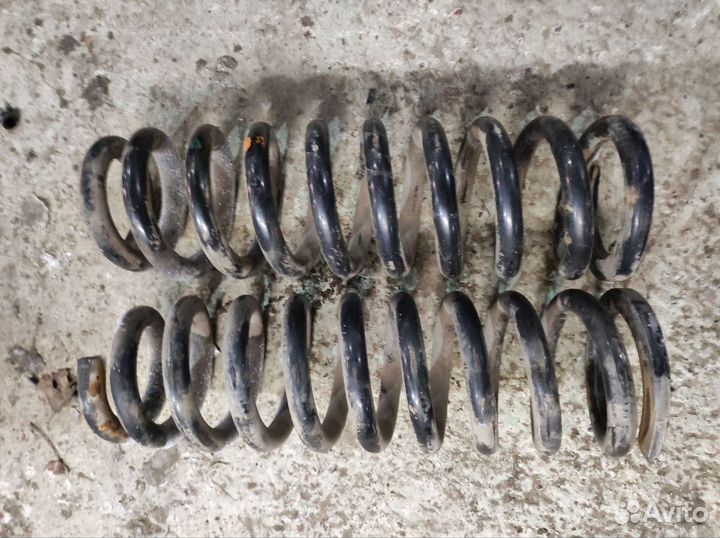 Пружины перед hilux