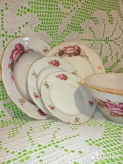 Тарелки. Сервиз Городница, Дулево