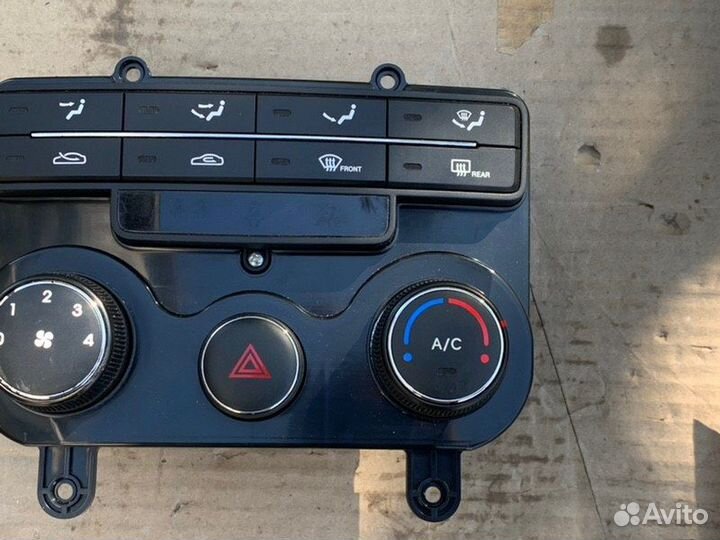Блок управления отопителем Hyundai I30 хетчбэк