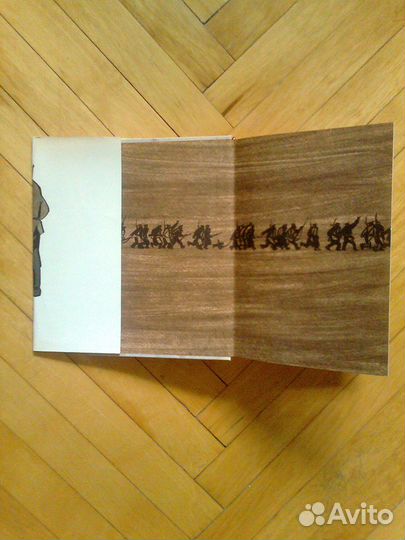 Книга Рассказы и очерки о ви Ленине. 1969г. 447стр