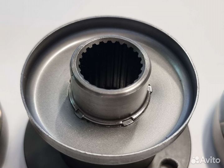 Промежуточный карданный вал на шарнирах Нива