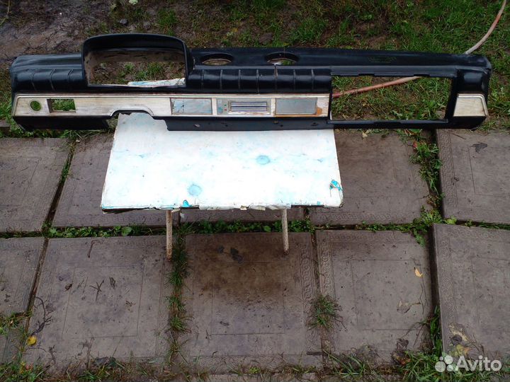 Решётка радиатора, торпеда ваз 2101, автономера